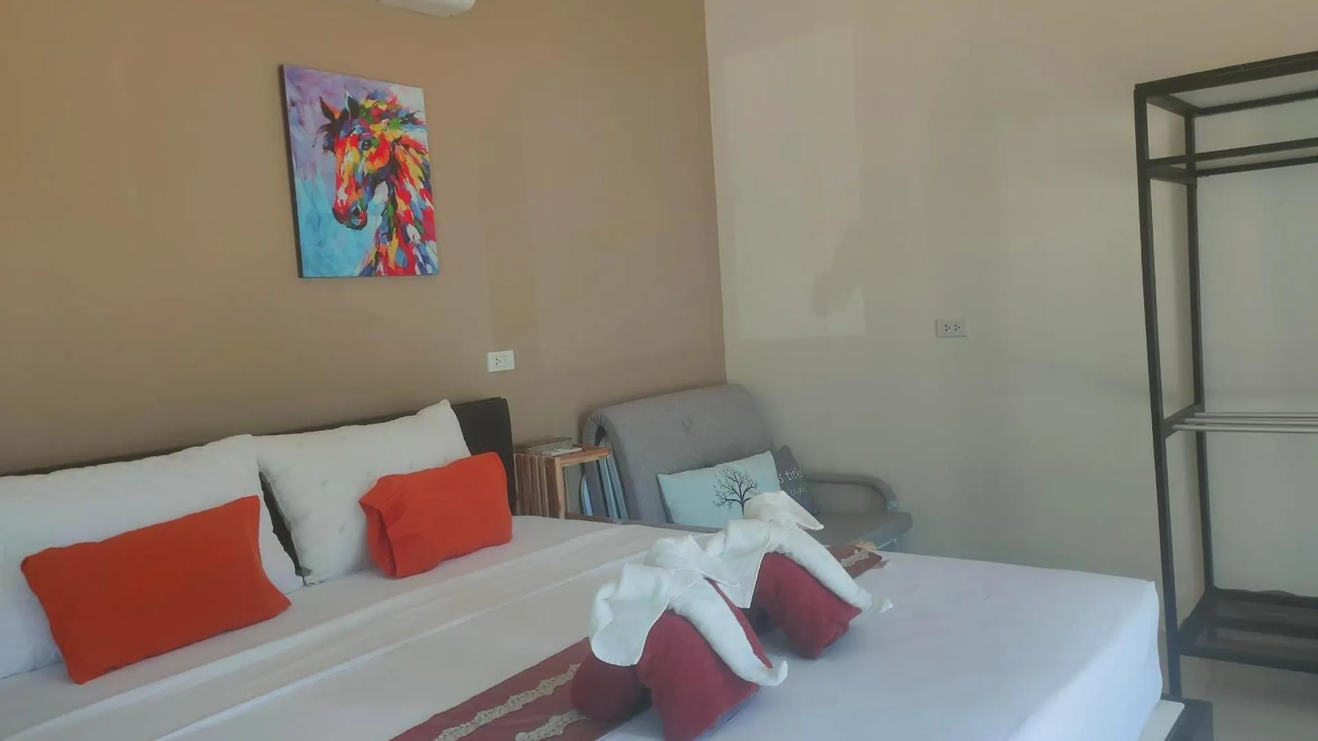 Leaf House Bungalows Sha Plus Approved Koh Lanta