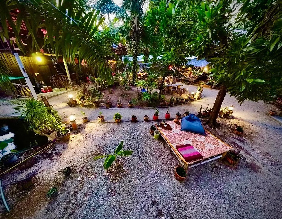 Leaf House Bungalows Sha Plus Approved Ko Lanta
